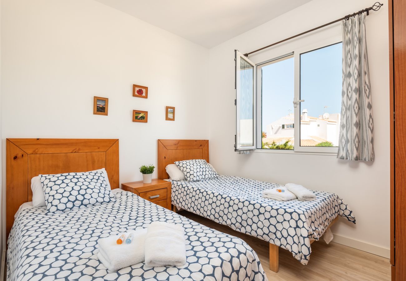 Villa en Cala´n Bosch - Villa Juaneda