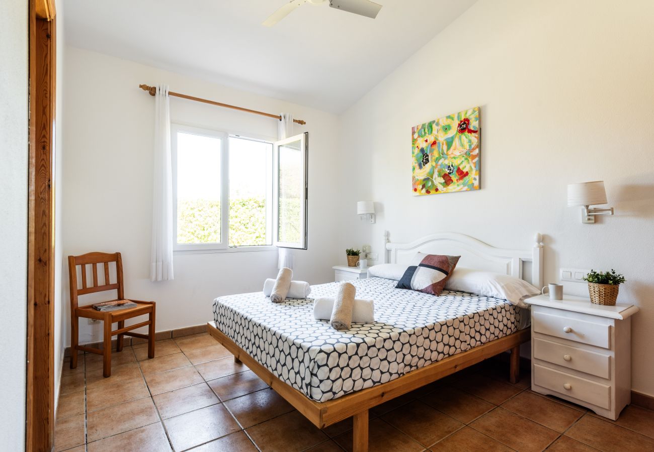 Villa in Cala´n Bosch - Villa Miguel