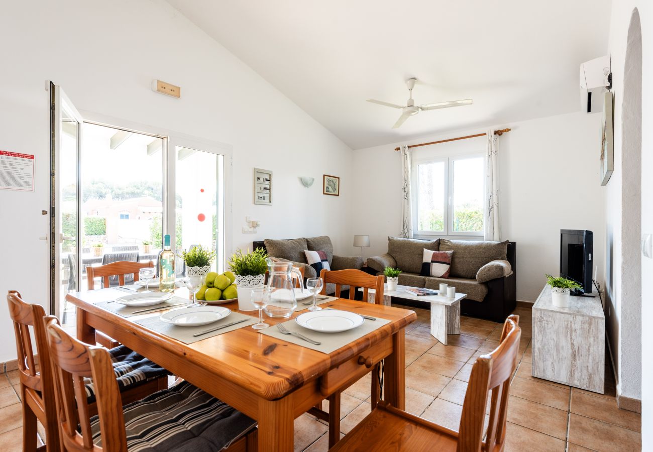 Villa à Cala´n Bosch - Villa Miguel