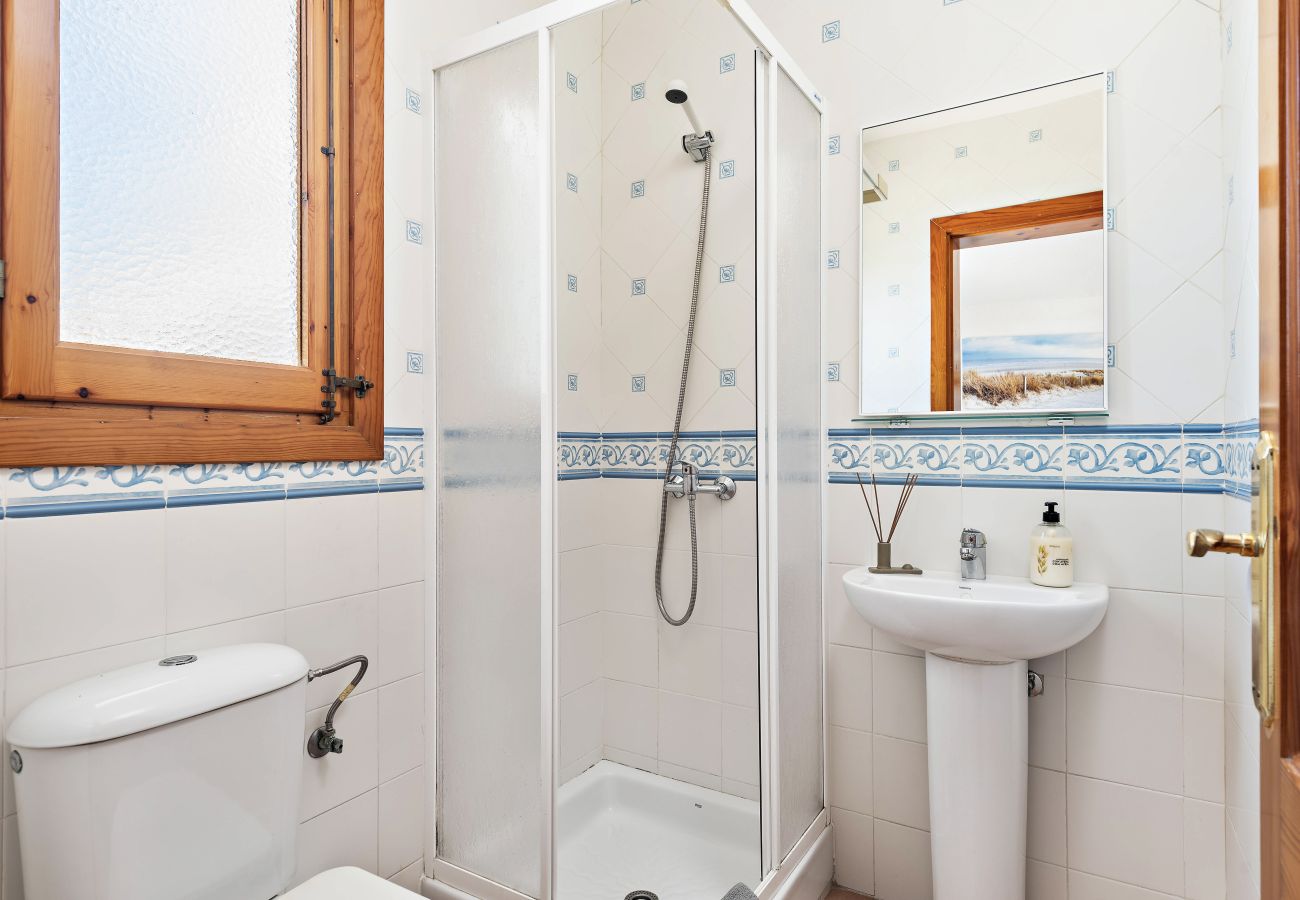 Villa a Cala´n Bosch - Villa Mar