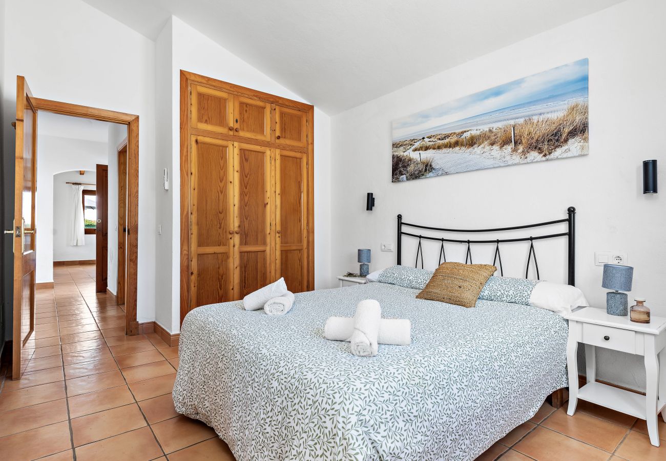 Villa a Cala´n Bosch - Villa Mar