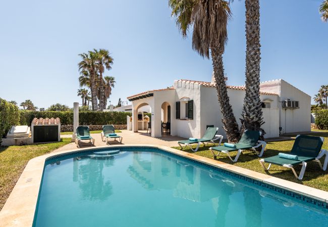 Villa a Cala´n Bosch - Villa Miguel